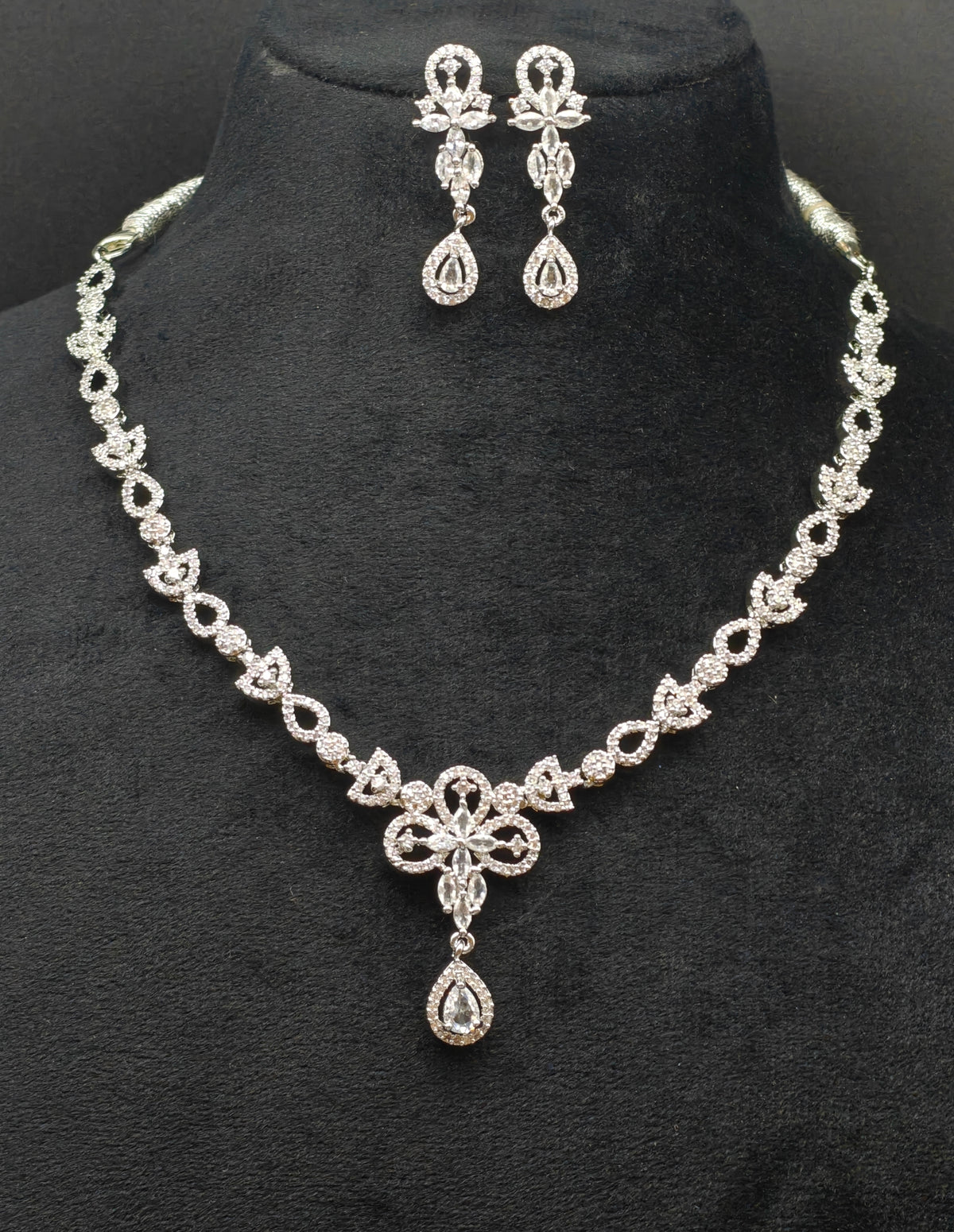 Silver necklace jewellery