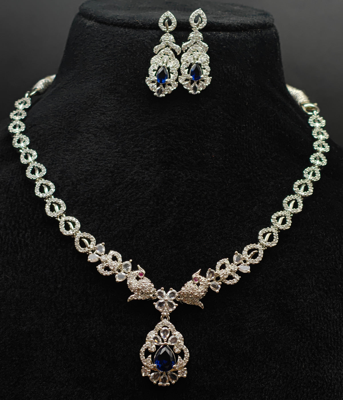 Silver necklace jewellery