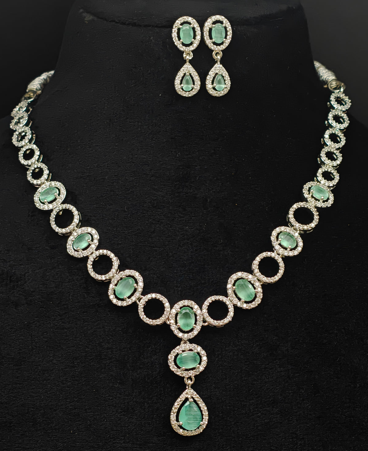 Silver necklace jewellery