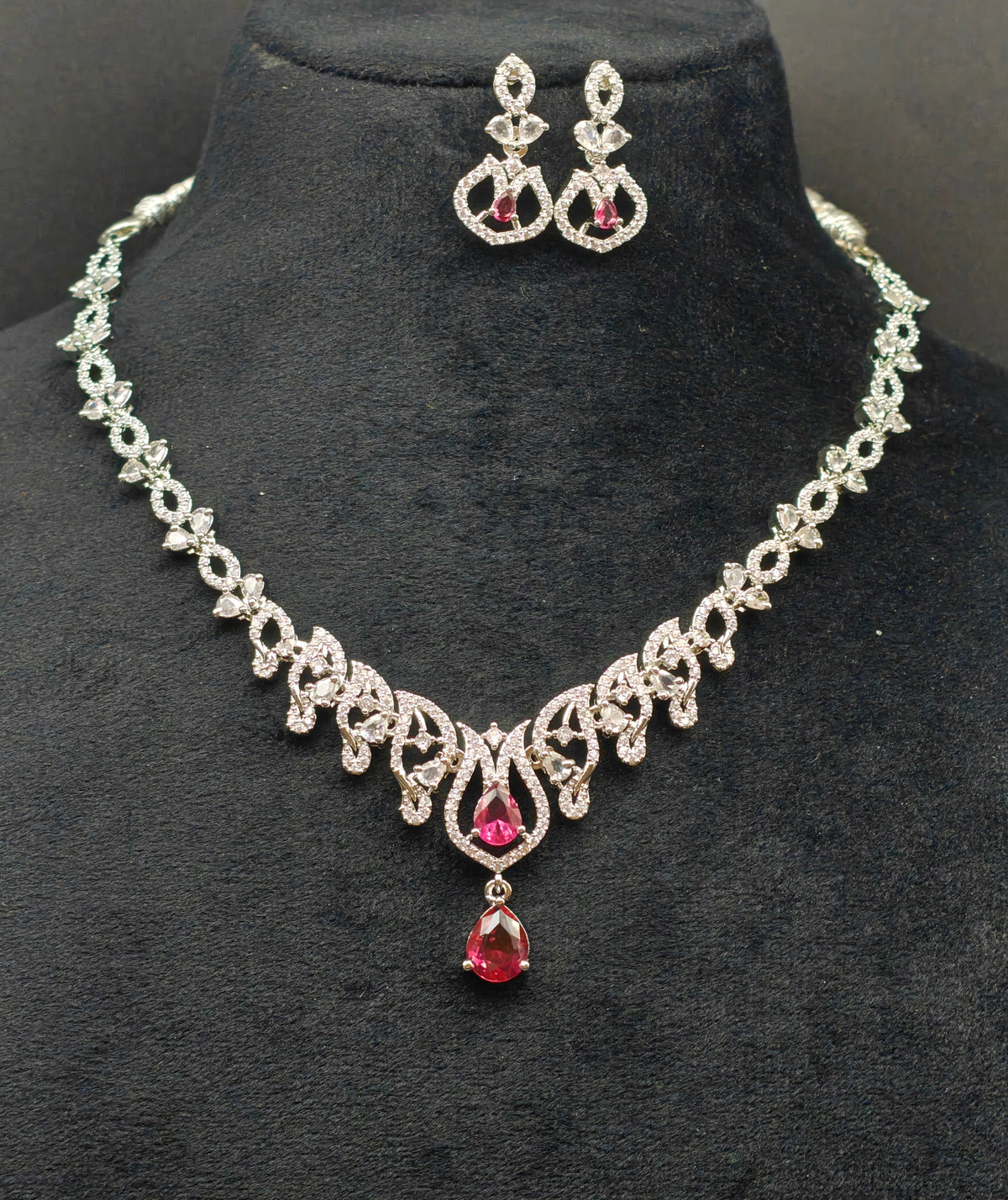 Silver necklace jewellery