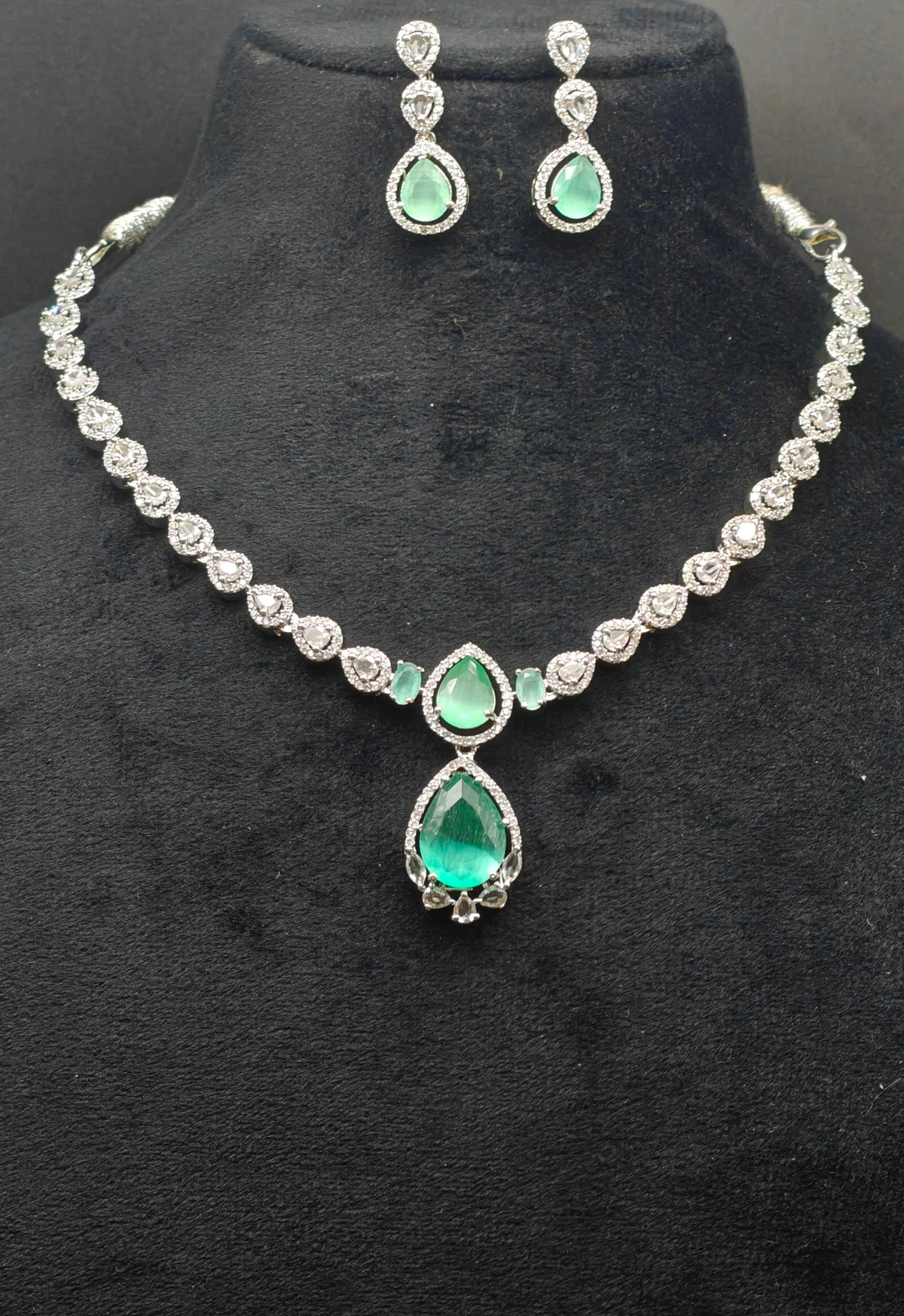Silver necklace jewellery