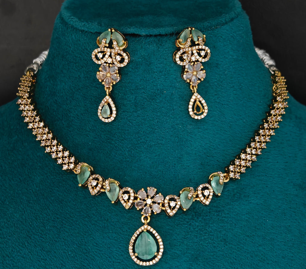 Short Necklace jewellery