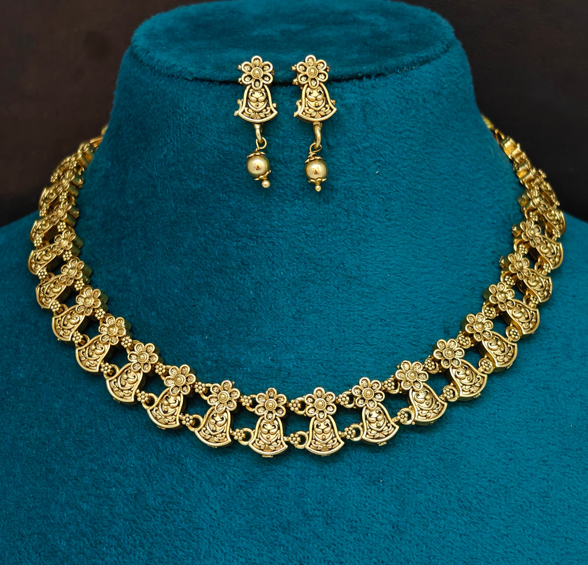 Nakshi Finishing Necklace