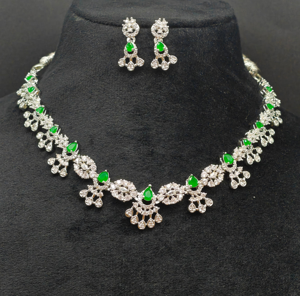 Silver necklace jewellery